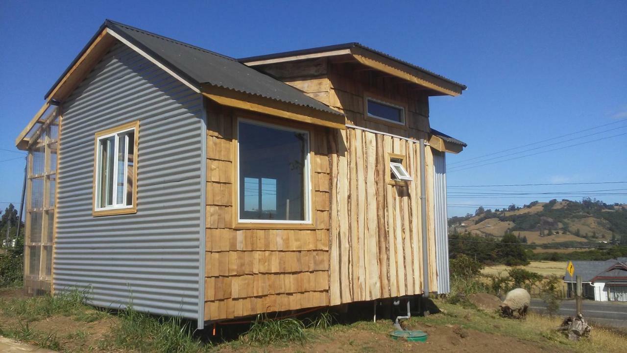 La Petite Cabane De Putemun Villa Кастро Екстериор снимка